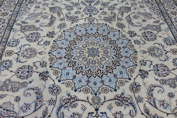Large Persian Nain Wool &amp; Silk Carpet 421 × 290 cm – Fine Hand-Knotted Floral Rug