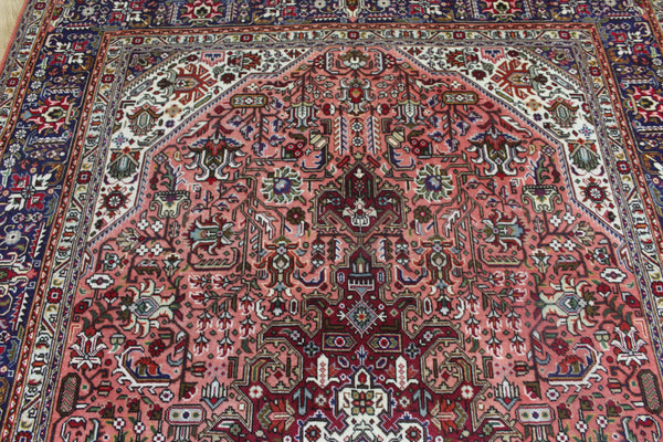 Persian Tabriz Carpet 290 × 194 cm – Hand-Knotted Wool Medallion Rug