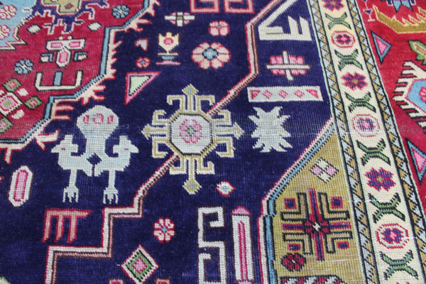 Vintage Persian Heriz Carpet 387 × 270 cm – Hand-Knotted Wool Geometric Rug