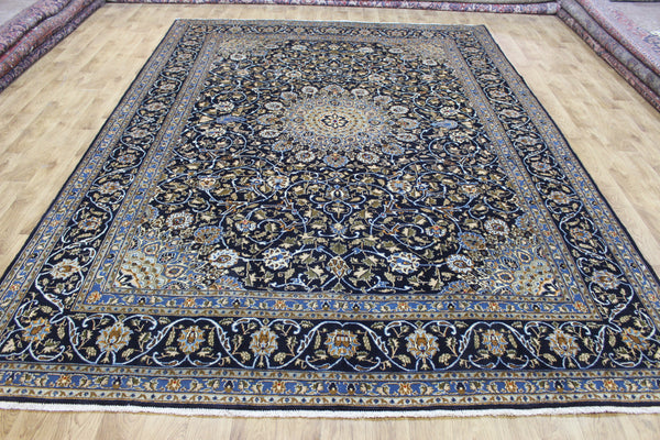 Large Persian Mashhad Carpet 345 × 245 cm – Hand-Knotted Wool Medallion Rug