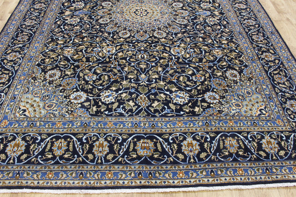 Large Persian Mashhad Carpet 345 × 245 cm – Hand-Knotted Wool Medallion Rug