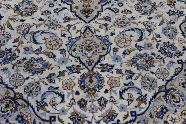 Persian Kashan Rug 293 × 200 cm – Hand-Knotted Wool Floral Medallion Carpet