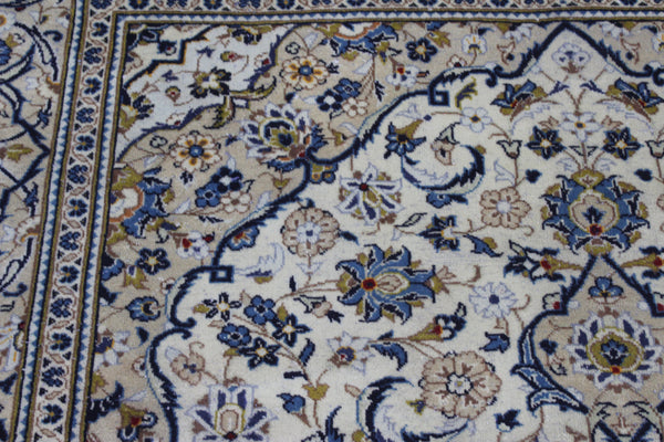 Persian Kashan Rug 293 × 200 cm – Hand-Knotted Wool Floral Medallion Carpet