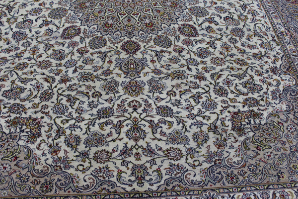 Large Persian Kashan Carpet 395 × 298 cm – Fine Hand-Knotted Wool Rug