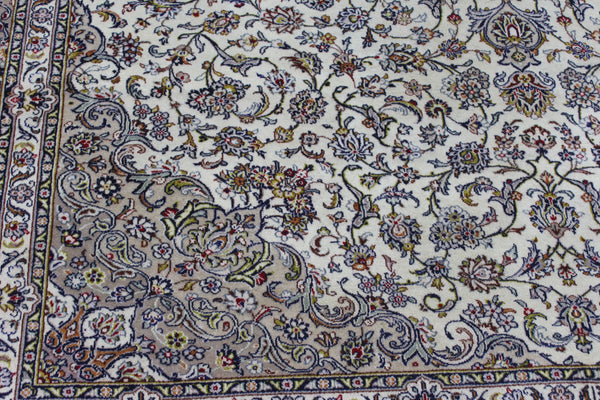 Large Persian Kashan Carpet 395 × 298 cm – Fine Hand-Knotted Wool Rug