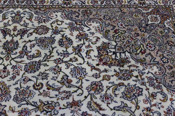 Large Persian Kashan Carpet 395 × 298 cm – Fine Hand-Knotted Wool Rug