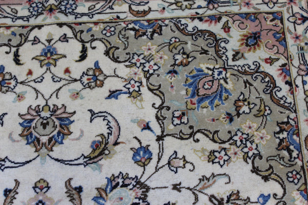 Persian Kashan Carpet 300 × 198 cm – Hand-Knotted Wool Rug