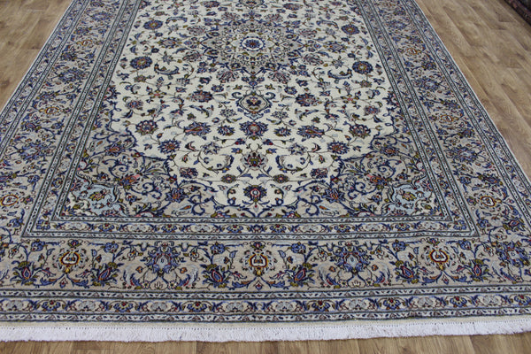 Persian Kashan Carpet 348 × 243 cm – Hand-Knotted Wool Rug