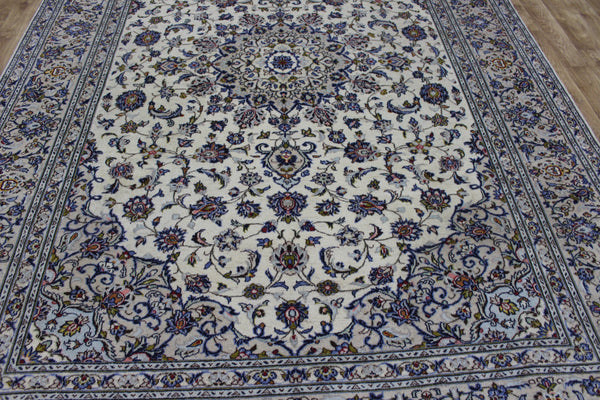 Persian Kashan Carpet 348 × 243 cm – Hand-Knotted Wool Rug