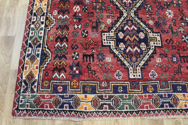 Vintage Persian Qashqai Shiraz Rug 193 × 160 cm – Hand-Knotted Tribal Wool Rug