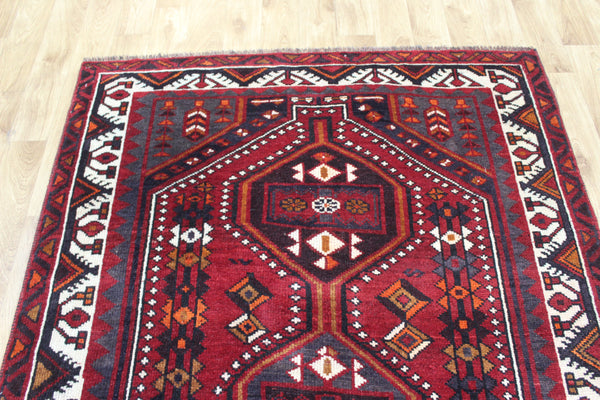 Vintage Persian Shiraz Qashqai Rug 248 × 145 cm – Hand-Knotted Wool Tribal Carpet