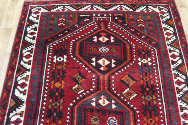 Vintage Persian Shiraz Qashqai Rug 248 × 145 cm – Hand-Knotted Wool Tribal Carpet