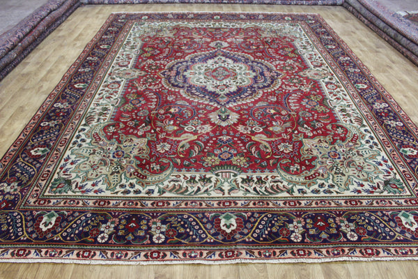 Vintage Persian Tabriz Carpet 382 × 287 cm – Hand-Knotted Wool Rug