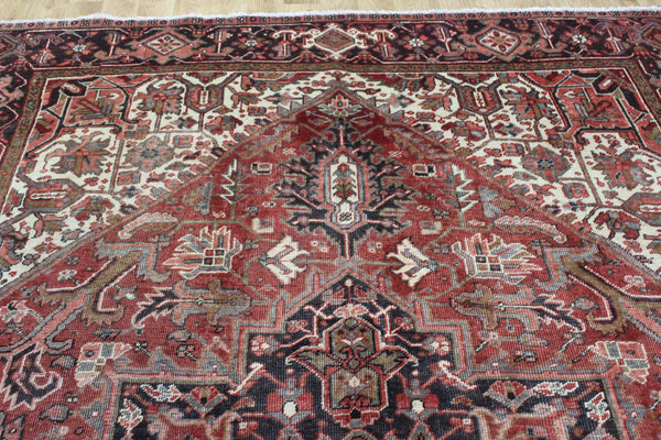 Antique Persian Heriz Carpet 345 × 250 cm – 1930s Hand-Knotted Wool Rug