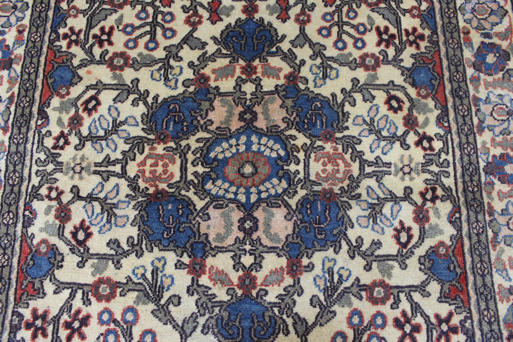 Natanz Rug VINTAGE PERSIAN NATANZ RUG FROM ISFAHAN REGION 198 X 125 CM – Thames ...