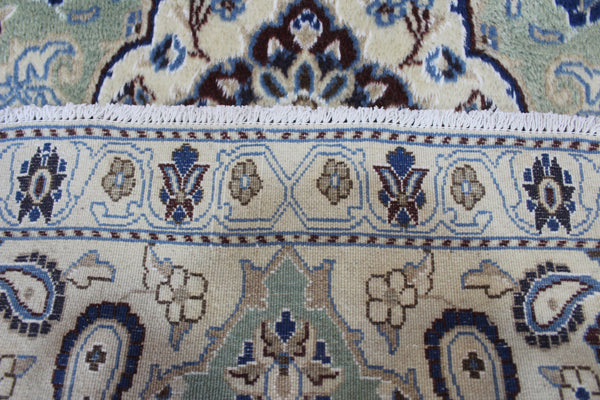 Fine Persian Nain Rug Silk & Wool 134 X 90 cm