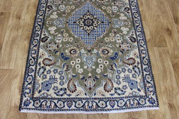 Persian Nain Rug Silk & Wool 135 x 90 cm