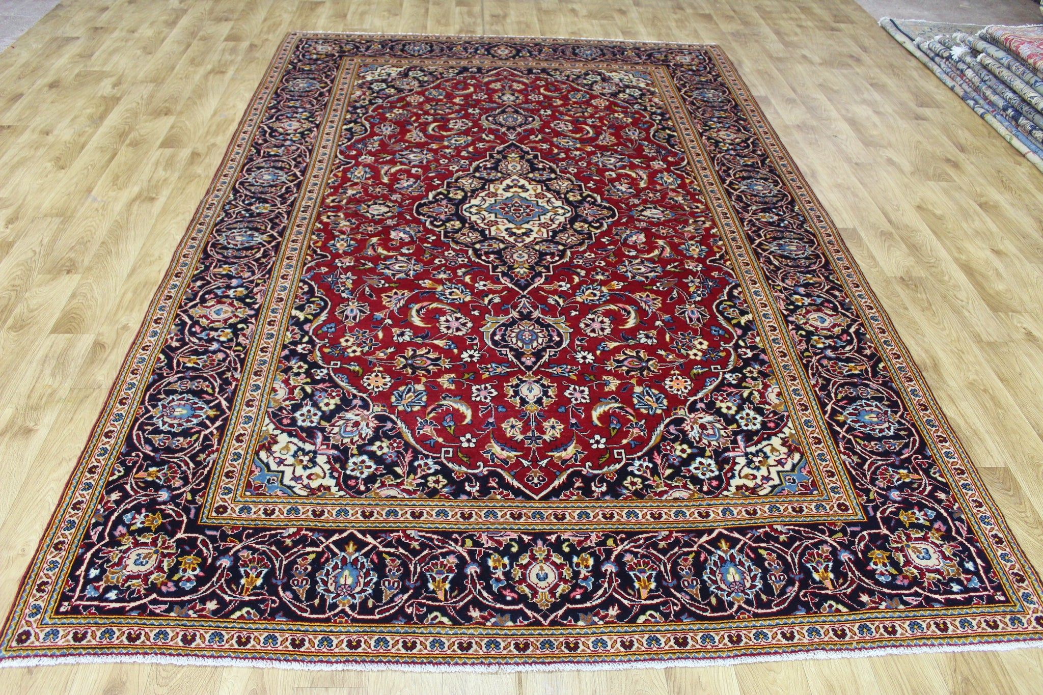 FINE HANDMADE PERSIAN KASHAN RUG 300 X 197