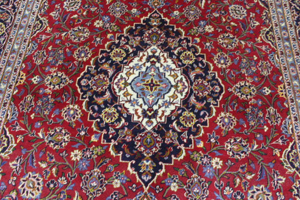 FINE HANDMADE PERSIAN KASHAN CARPET 295 X 190 CM