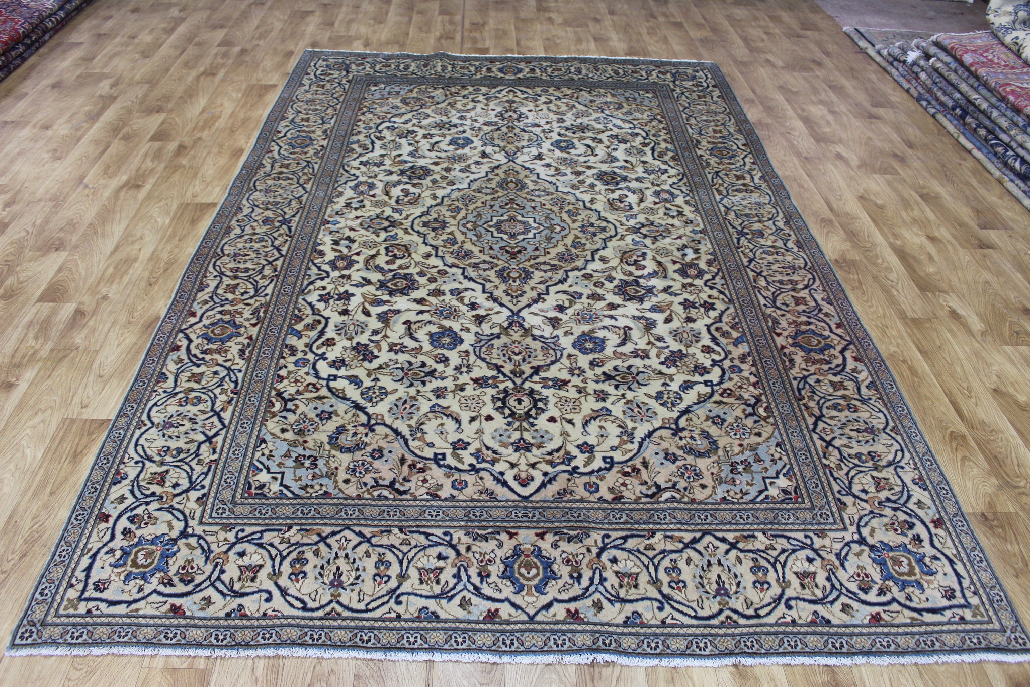 OLD PERSIAN KASHAN CARPET FLORAL DESIGN 298 X 192 CM