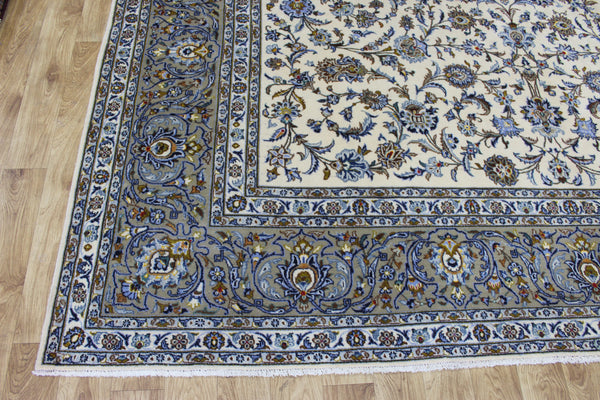 SIGNED HANDMADE PERSIAN KASHAN CARPET WITH GREAT DESIGN AND SUPERB COLOURS 390 X 300 CM