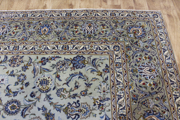 SIGNED HANDMADE PERSIAN KASHAN CARPET WITH GREAT DESIGN AND COLOURS 382 X 270 CM