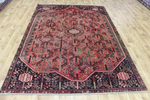 ANTIQUE PERSIAN RUG OF TRADITIONAL FLORAL DESIGN 265 X 185 CM