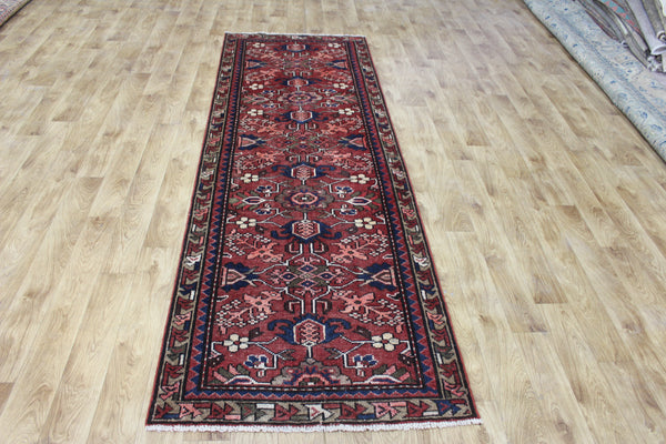 Antique Persian Heriz runner of traditional floral design 278 x 92 cm