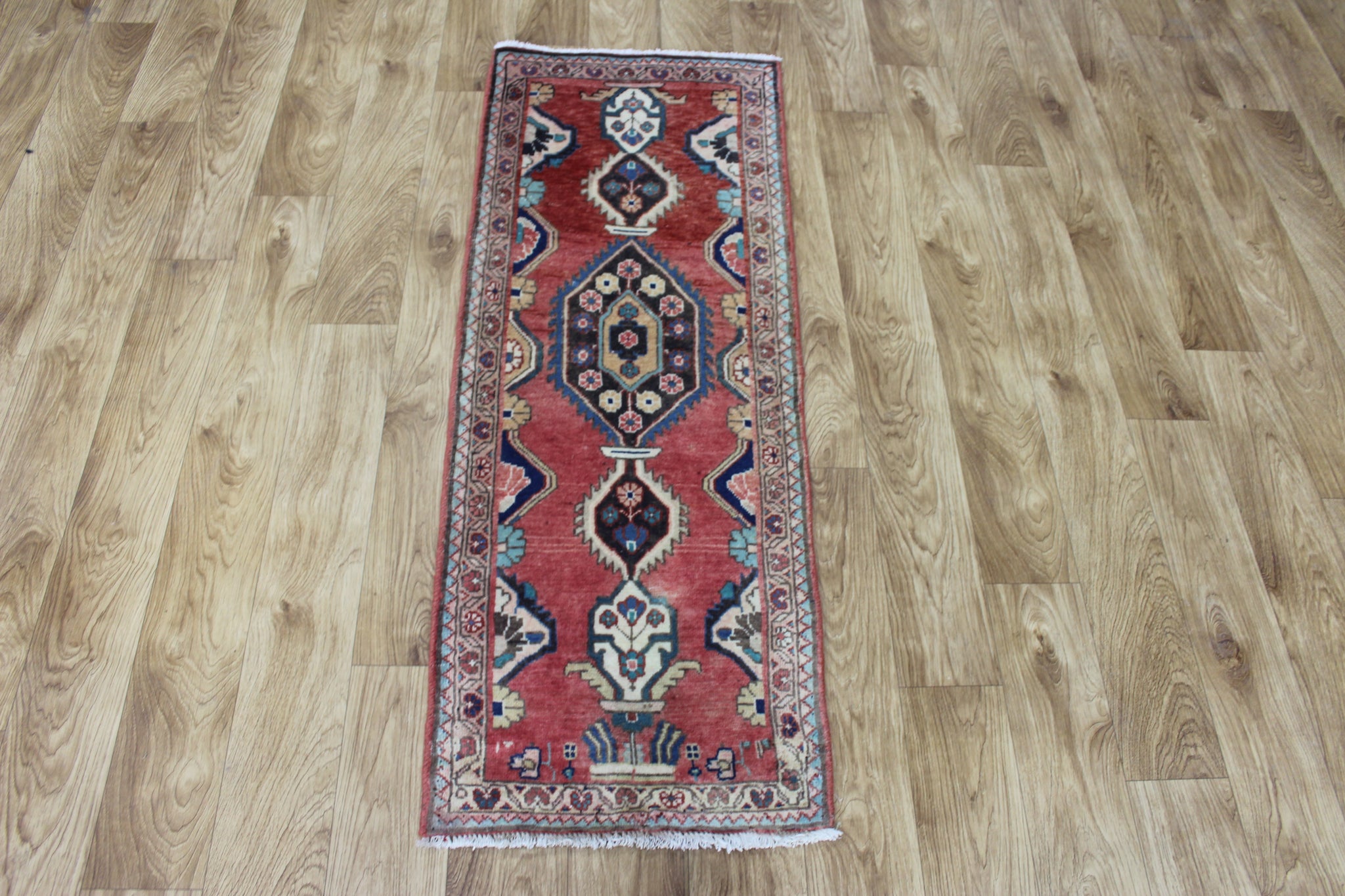 VINTAGE PERSIAN TABRIZ WOOL RUNNER 130 X 47