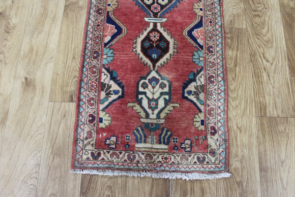 VINTAGE PERSIAN TABRIZ WOOL RUNNER 130 X 47