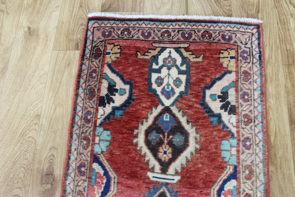 VINTAGE PERSIAN TABRIZ WOOL RUNNER 130 X 47