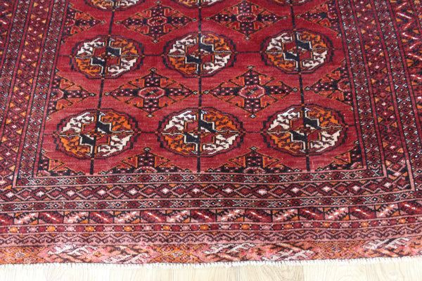 ANTIQUE BOKHARA WOOL RUG 180 X 126 CM