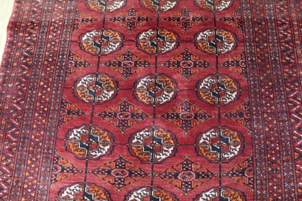 ANTIQUE BOKHARA WOOL RUG 180 X 126 CM