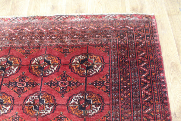 ANTIQUE BOKHARA WOOL RUG 180 X 126 CM