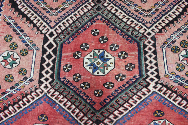 ANTIQUE QASHQAI RUG WITH CLASSIC DESIGN 280 X 145 CM