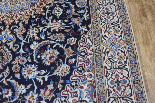 FINE PERSIAN NAIN WOOL AND SILK RUG 310 X 200 CM