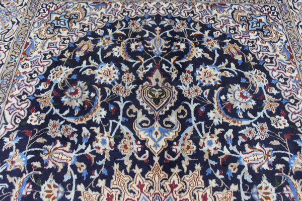 FINE PERSIAN NAIN WOOL AND SILK RUG 310 X 200 CM