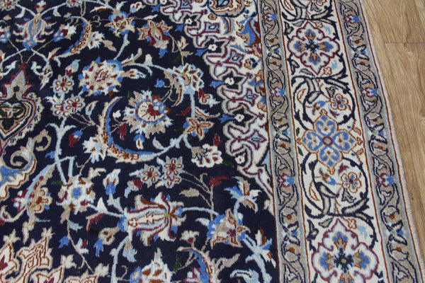 FINE PERSIAN NAIN WOOL AND SILK RUG 310 X 200 CM