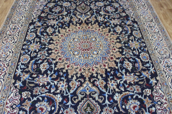 FINE PERSIAN NAIN WOOL AND SILK RUG 310 X 200 CM