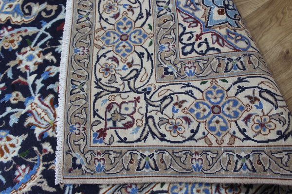 FINE PERSIAN NAIN WOOL AND SILK RUG 310 X 200 CM