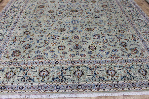 Signed Persian Kashan Carpet Excellent Drawing and Superb Colours 440 x 335 cm