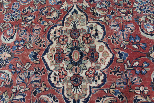 Antique Persian Mahal carpet, Circa 1900.