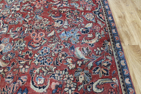 Antique Persian Mahal carpet, Circa 1900.