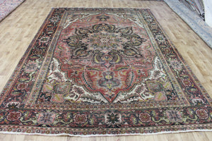 Antique Persian Heriz carpet, Circa 1900