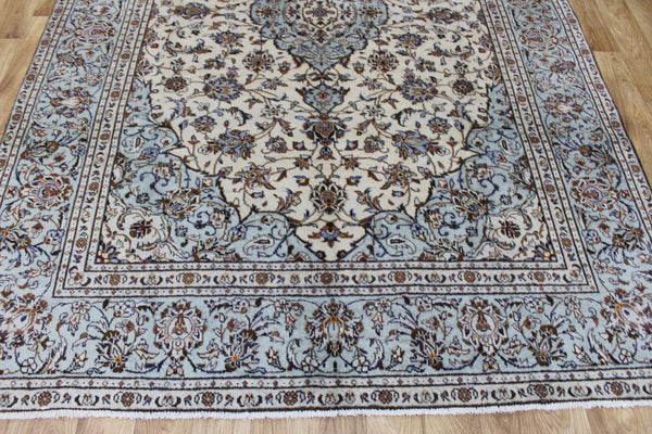 FINE PERSIAN KASHAN CARPET 285  X 200 CM