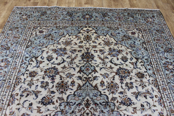 FINE PERSIAN KASHAN CARPET 285  X 200 CM