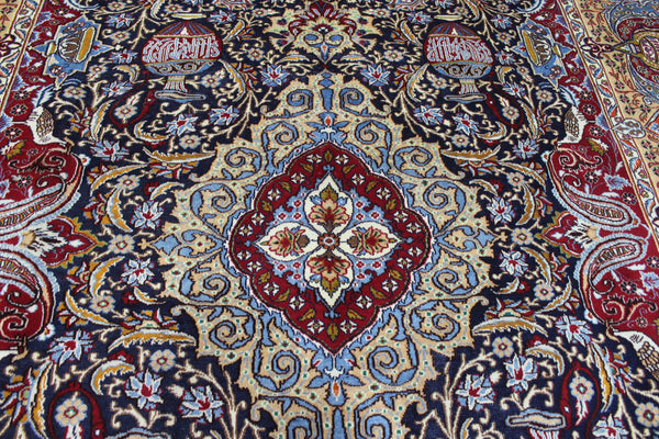 A BEAUTIFUL PERSIAN KASHMAR CARPET 385 X 297 CM