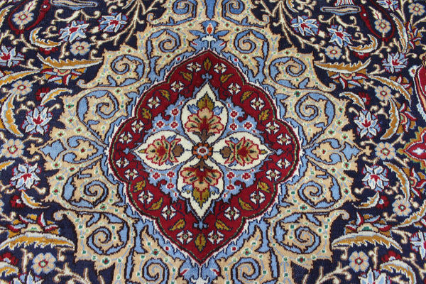 A BEAUTIFUL PERSIAN KASHMAR CARPET 385 X 297 CM