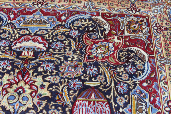 A BEAUTIFUL PERSIAN KASHMAR CARPET 385 X 297 CM