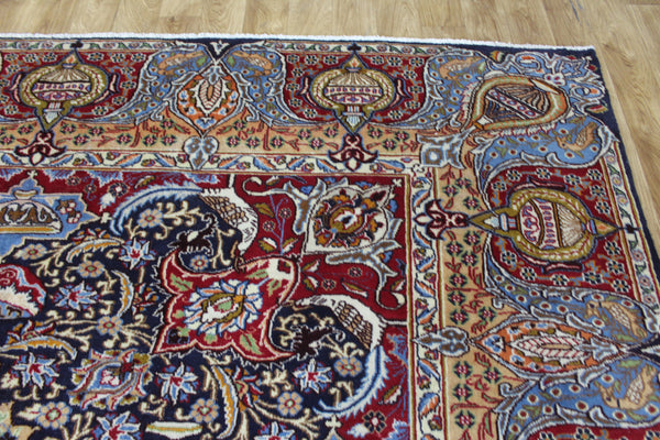 A BEAUTIFUL PERSIAN KASHMAR CARPET 385 X 297 CM